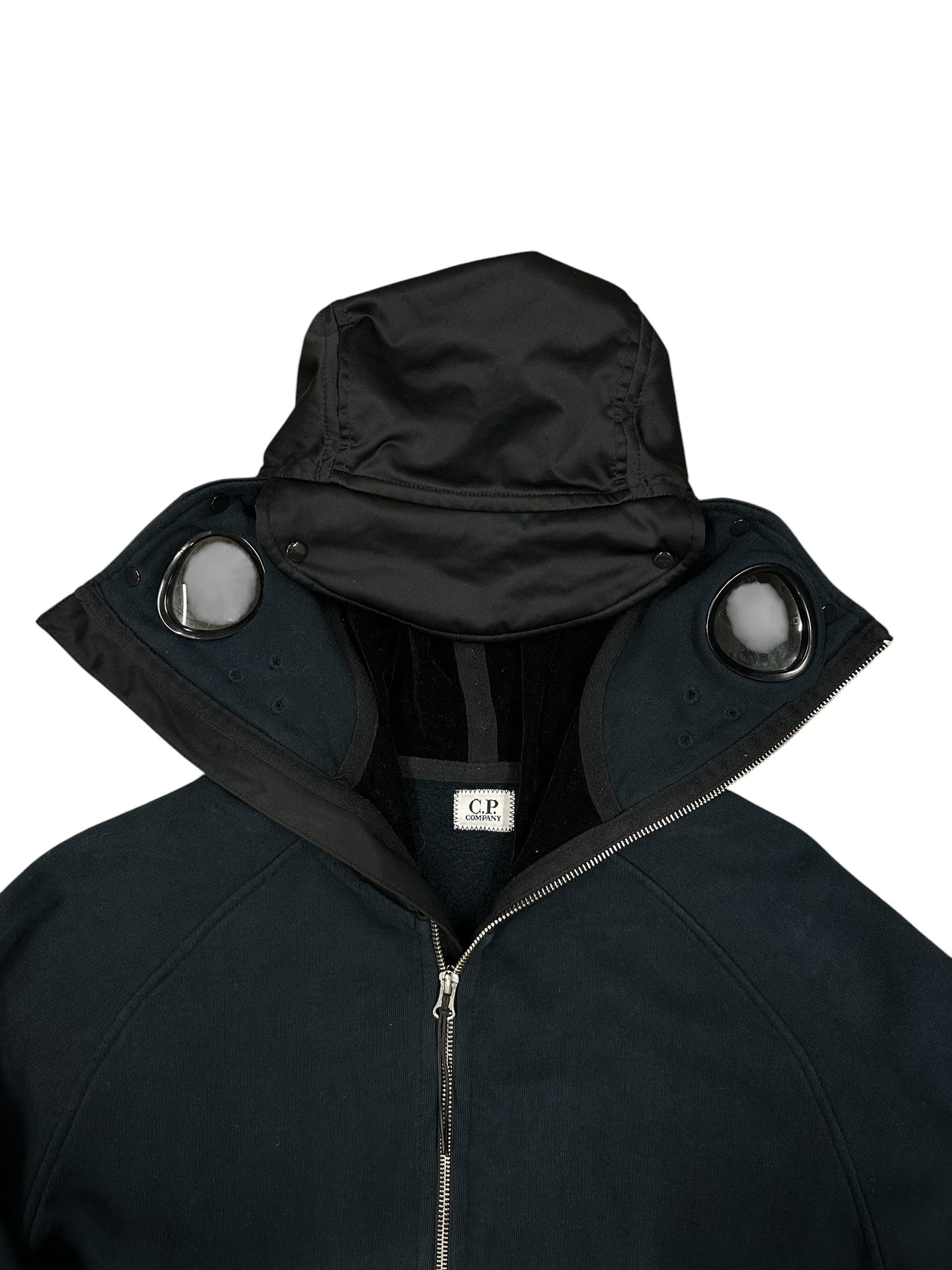 Chaqueta CP Company negra con capucha Goggle full zip (gafas integradas)