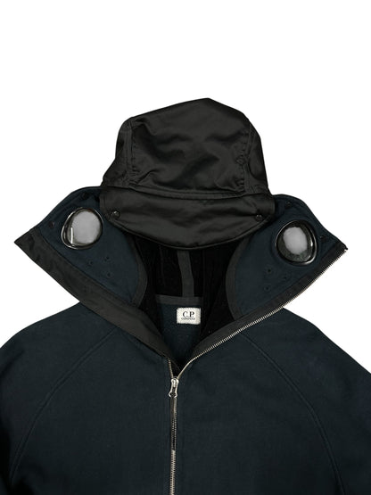 Chaqueta CP Company negra con capucha Goggle full zip (gafas integradas)