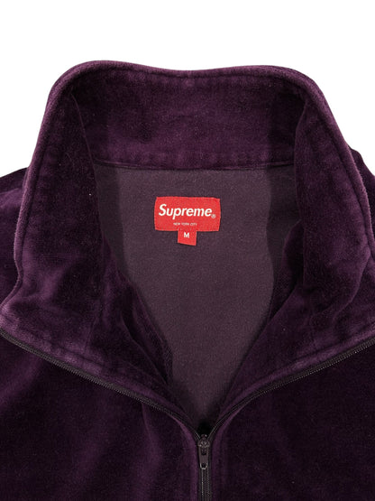 Sudadera Supreme velour morada half zip con logo script bordado