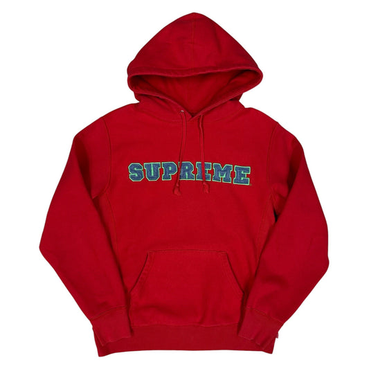 Sudadera hoodie Supreme roja con logo bordado